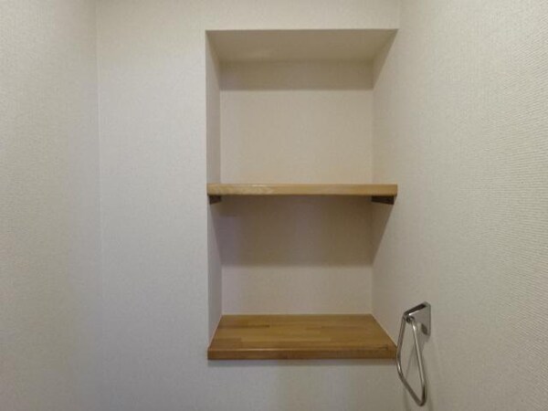 トイレ(トイレ棚)