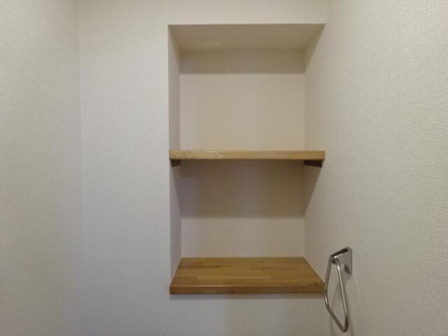 トイレ(トイレ棚)