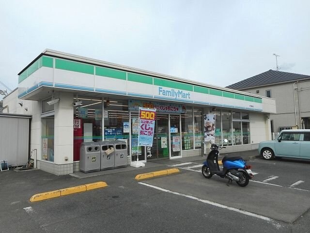 物件外観写真7　(ファミリーマート 府中鵜飼店まで950m)