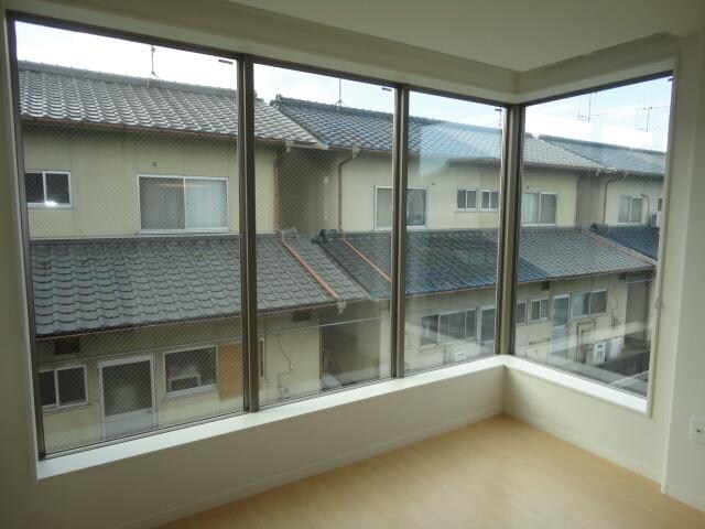 物件内観写真4　(LDK(12.5帖）)