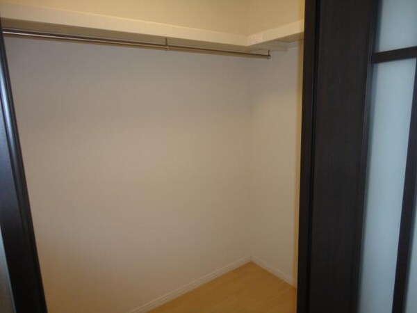 収納(ウォークインクローゼット)