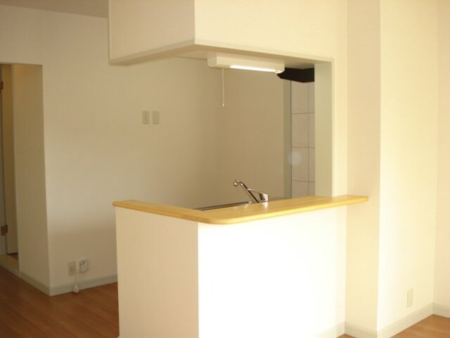物件内観写真13　(カウンターキッチン)