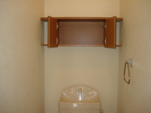 収納(トイレ収納・鏡付)