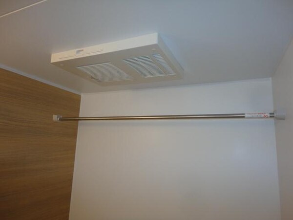 建物設備(浴室乾燥機)