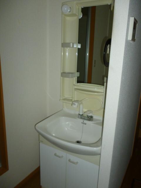 物件内観写真5　(洗面所)