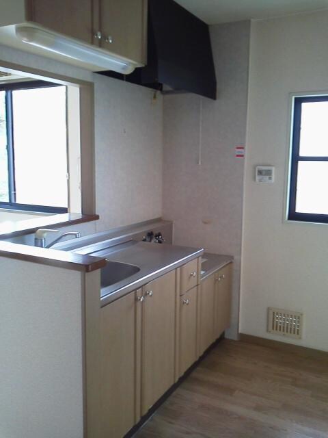 物件内観写真8　(キッチン)