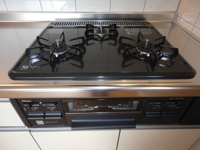 物件内観写真17　(3口ガスコンログリル付)