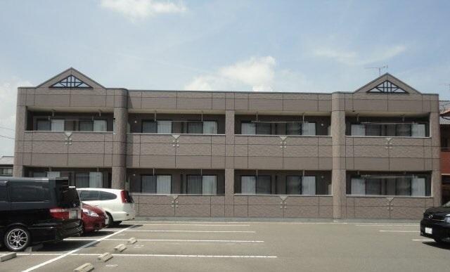 物件外観写真1　(外観写真（昼）)