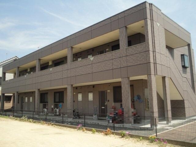 物件内観写真8　(外観写真（昼）)