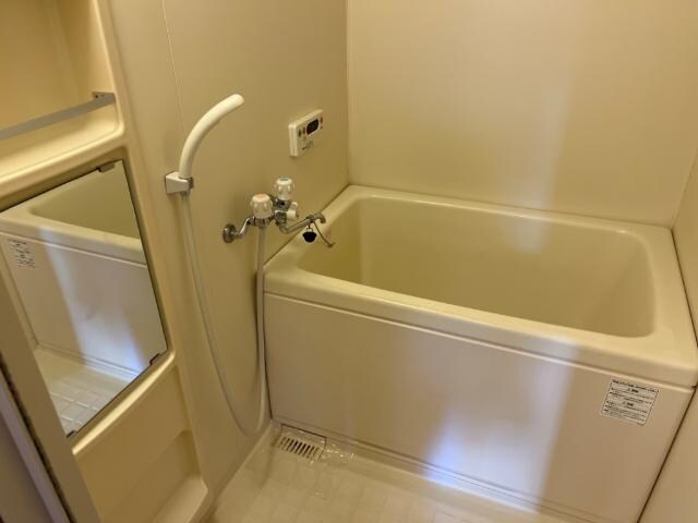 物件内観写真24　(ユニットバス)