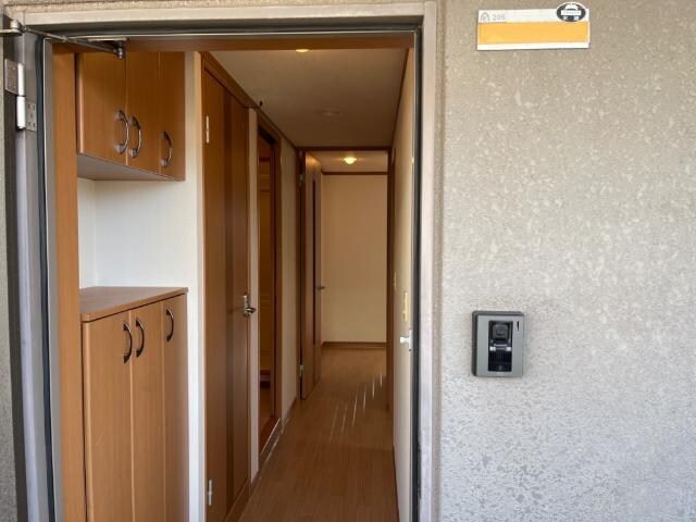 物件内観写真27　(玄関)