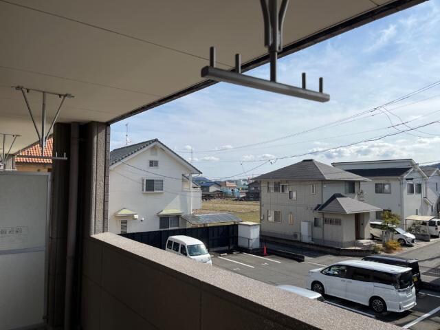 物件内観写真28　(ベランダ)