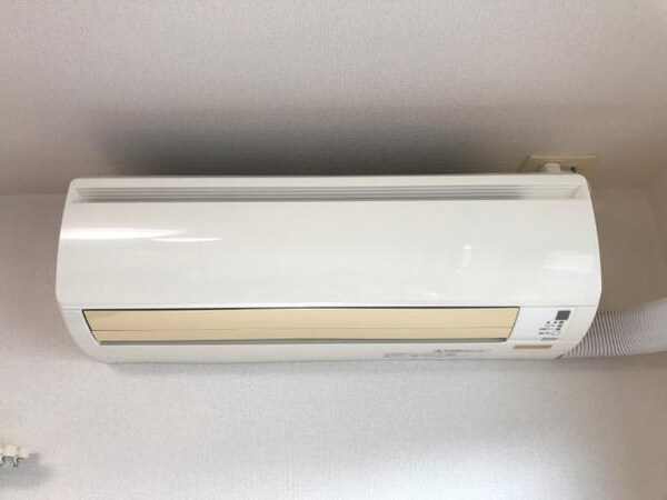建物設備(エアコン)