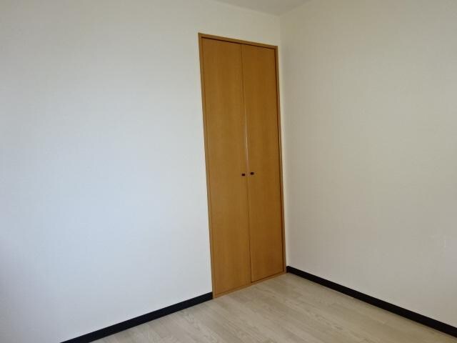 物件内観写真23　(洋室(北側))