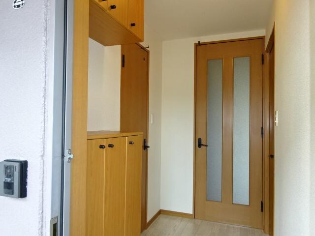 物件内観写真26　(下駄箱)
