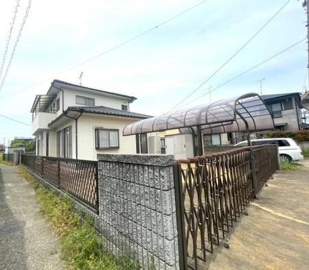 万能倉タカノ貸家外観写真