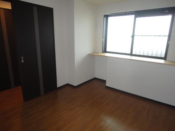 内装他(洋室（5.9帖）)