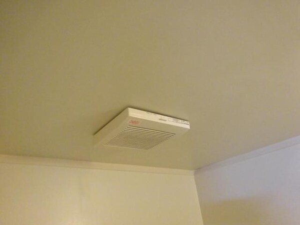 建物設備(浴室換気扇)