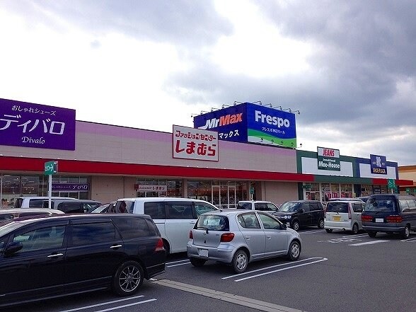 物件外観写真8　(フレスポ神辺モール店まで1600m)