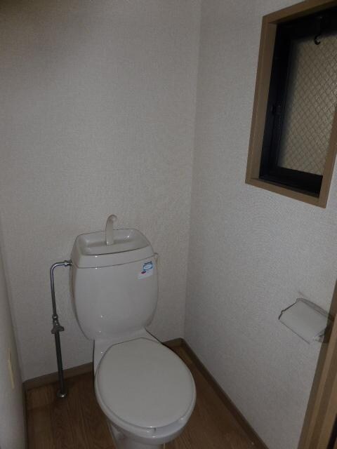 物件内観写真9　(トイレ)