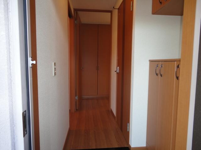 物件内観写真21　(廊下)