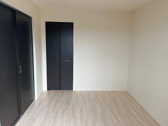 物件内観写真6　(洋室)