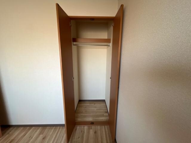 物件内観写真17　(クローゼット)
