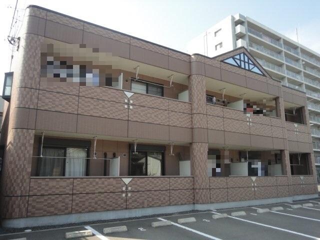 物件外観写真1　(外観写真（昼）)