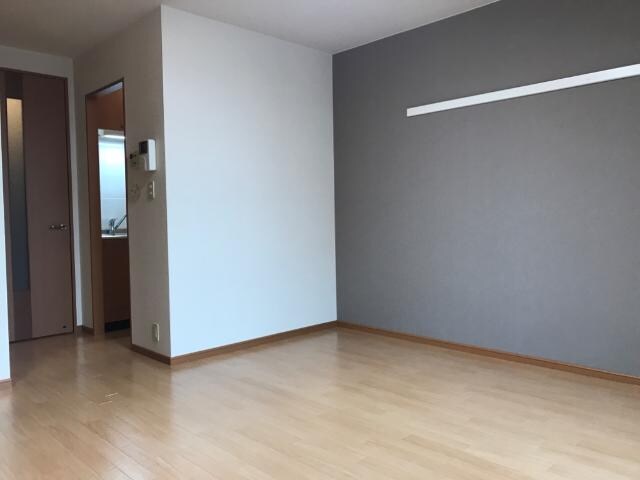 物件内観写真11　(洋室)