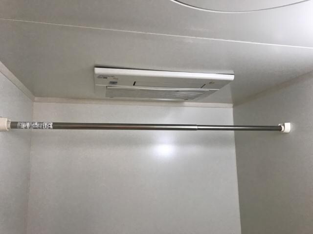物件内観写真25　(浴室乾燥機)