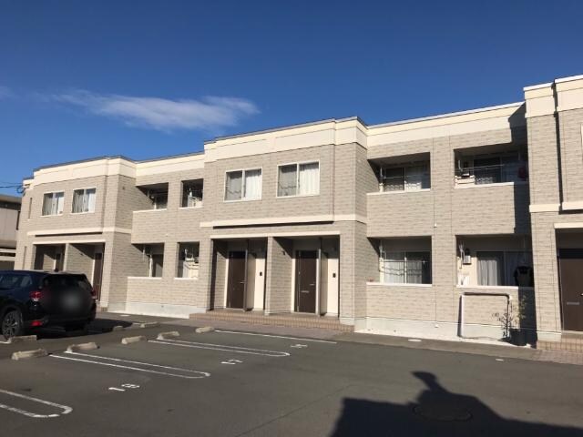 物件外観写真2　(外観写真（昼）)