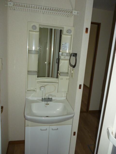 物件内観写真7　(洗面所)