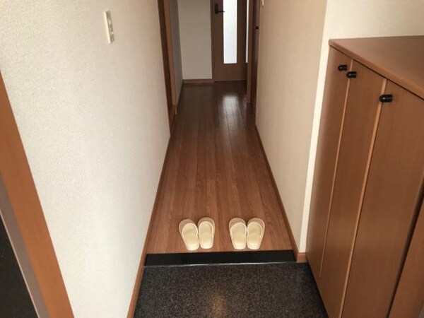 玄関(玄関)