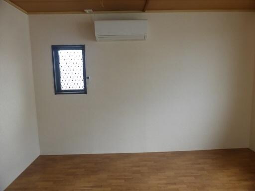 物件内観写真3　(洋室)
