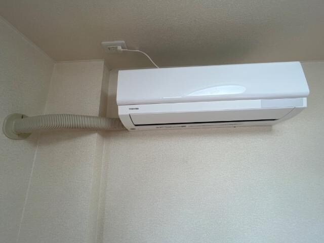 物件内観写真17　(LDKエアコン（2021年製）)