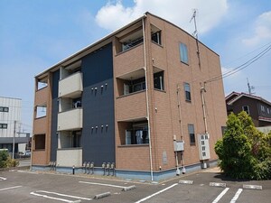 サニー・ハイフラット外観写真