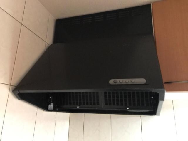 物件内観写真16　(レンジフード)