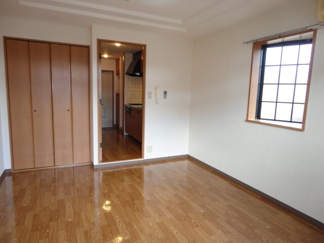 物件内観写真9　(洋室)