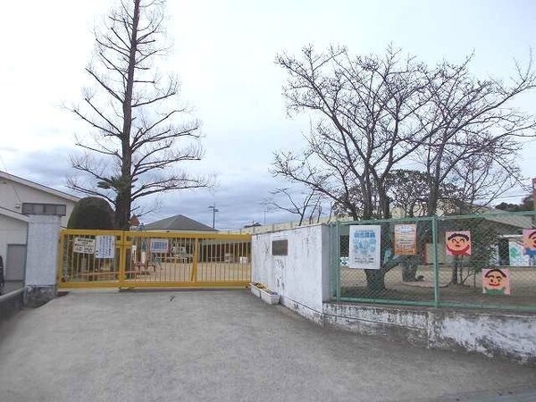 周辺環境(道上幼稚園まで800m)