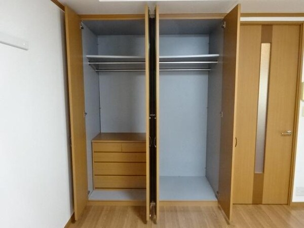 収納(クローゼット)