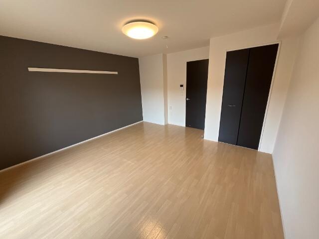 物件内観写真10　(洋室)