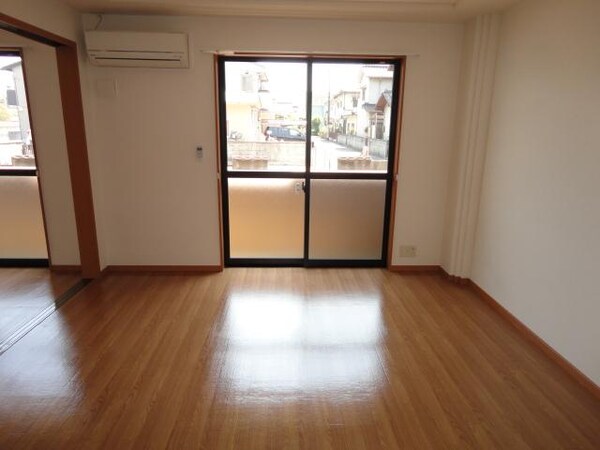 居室(リビング)