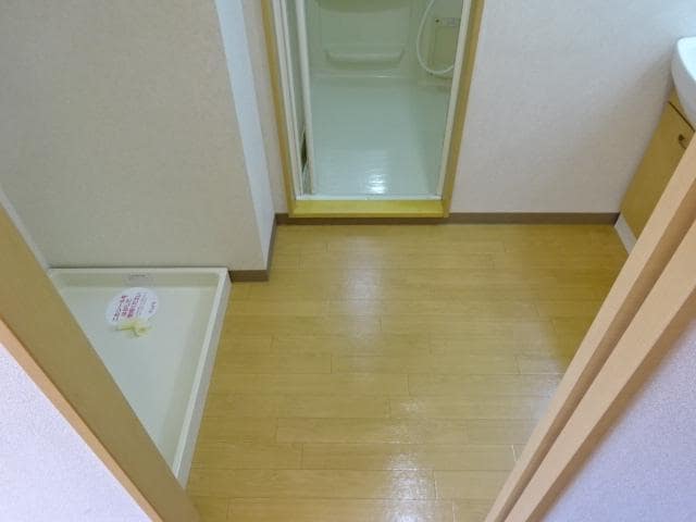 物件内観写真27　(脱衣所)