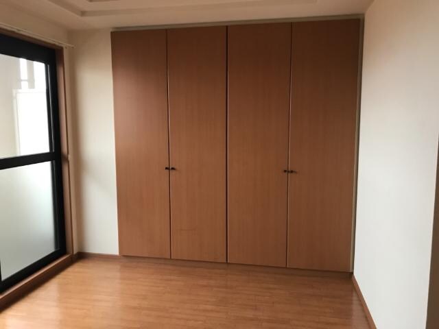 物件内観写真5　(クローゼット)