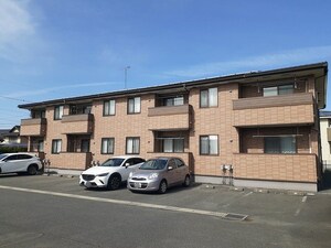 ブリュンヒルト外観写真