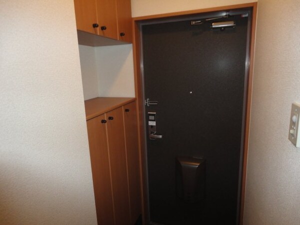 玄関(玄関)