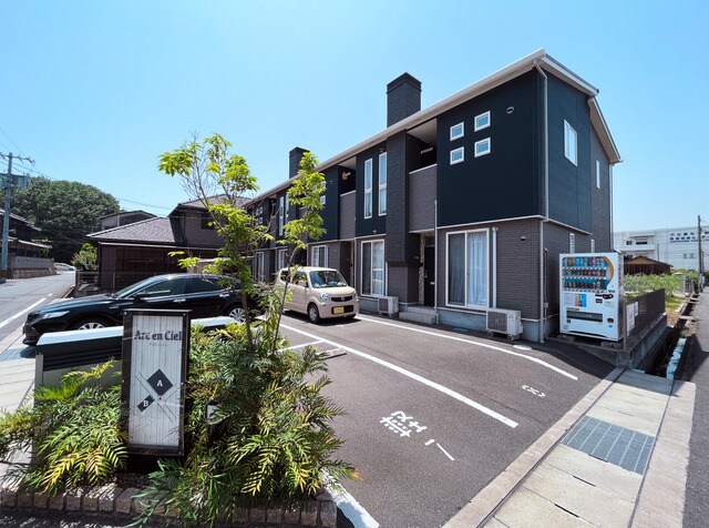 物件外観写真1　(物件の外観です)