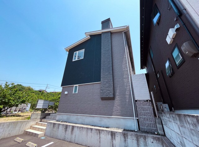 物件外観写真3　(建物の内部です)