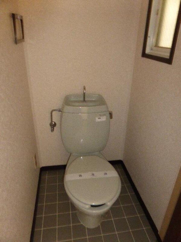 トイレ(トイレ)