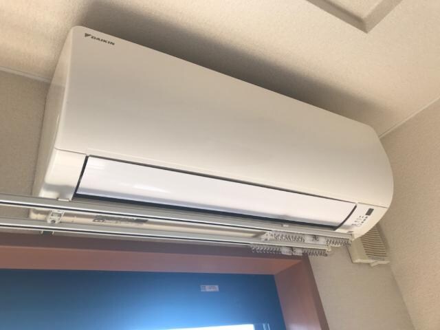物件内観写真16　(エアコン)